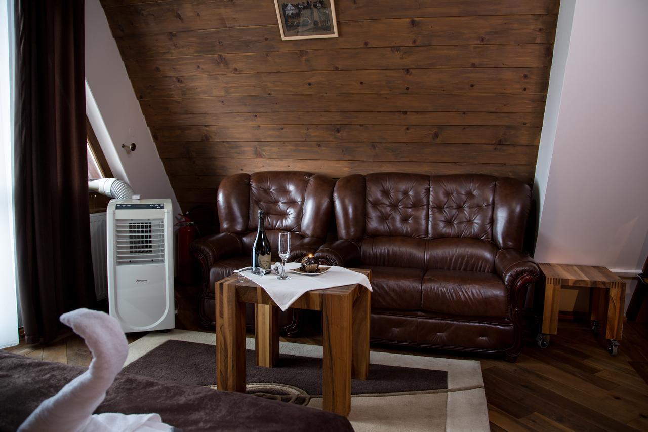 Hotel Babino Brdo Derventa 외부 사진