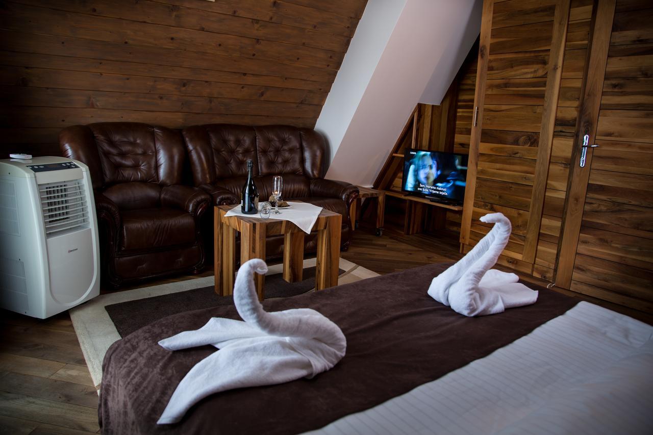 Hotel Babino Brdo Derventa 외부 사진