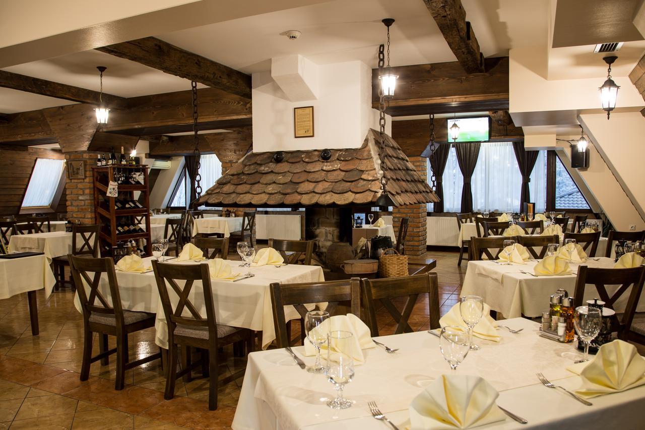 Hotel Babino Brdo Derventa 외부 사진